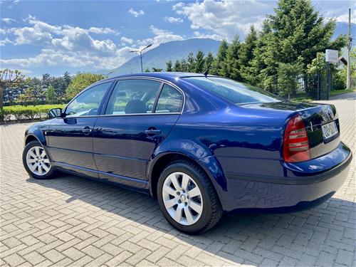 SKODA SUPER B 1.9 TDI 96KW 2003.