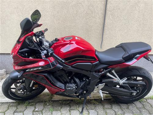 Honda CBR650R