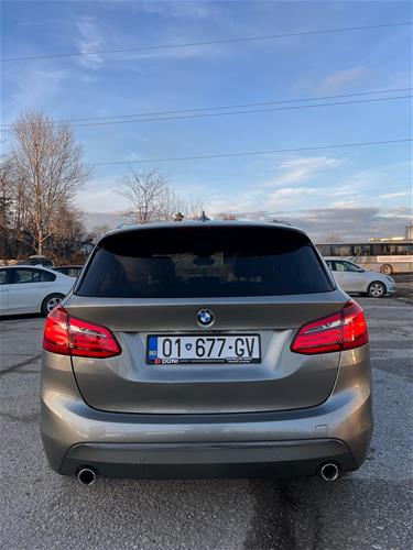 BMW M 220D Active Tourer 2.0 2015 nga Zvicrra