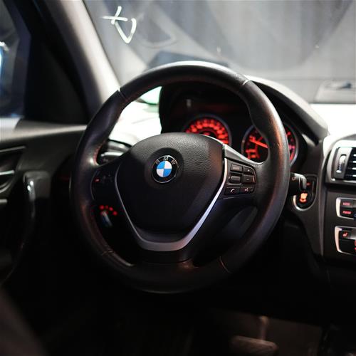 BMW 118D SPORT LINE