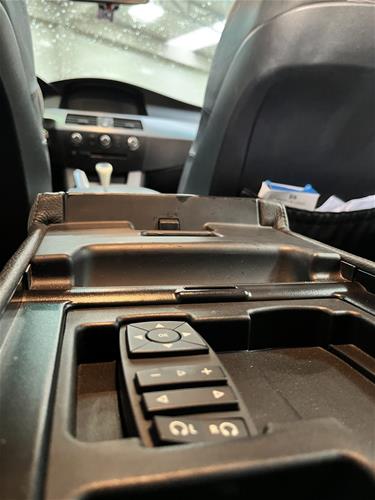 2006 BMW E61 520d M47