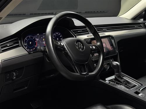 VW PASSAT B8 2.0TDI 4MOTION - DIGITAL COCKPIT      CAMERA 360* - INTELIGENT LIGHT’S SYSTEM