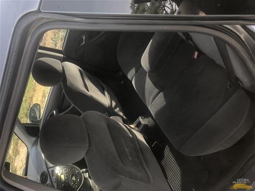 FORD FOCUS 2002