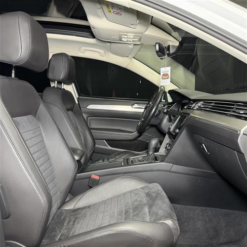 🔥 VW PASSAT B8 2.0TDI 3x R-LINE - 4MOTION 🔥 PANORAM - HEADUP DISPLAY - DIGITAL COCKPIT