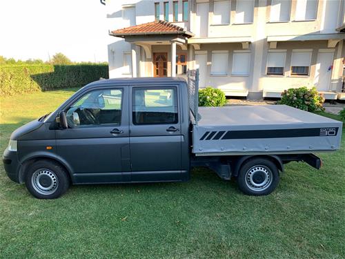 Shes volkswagen at5 transporter