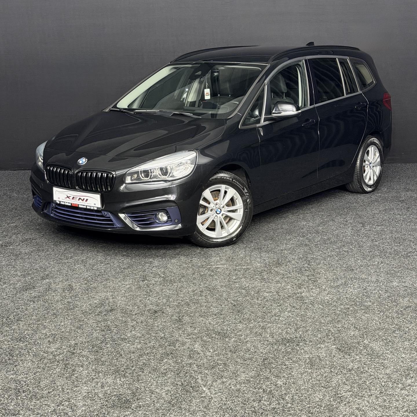 BMW 220d LUXURY LINE - *HEADUP DISPLAY*