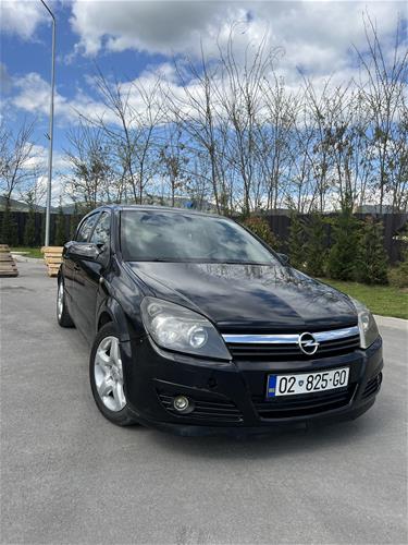Opel Astra H 2005