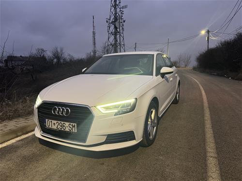Audi A3 Sportback 2.0 TDI S tronic|125,000 km|Europë|RKS