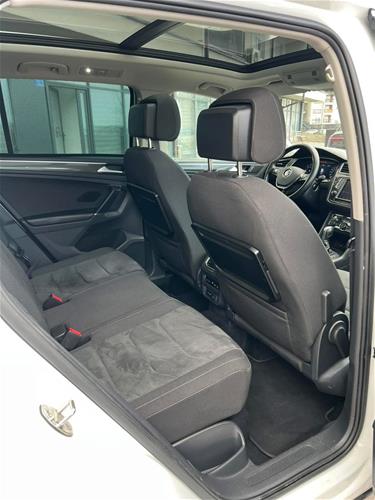 Shes VW Tiguan