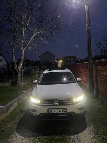 Shes VW Tiguan