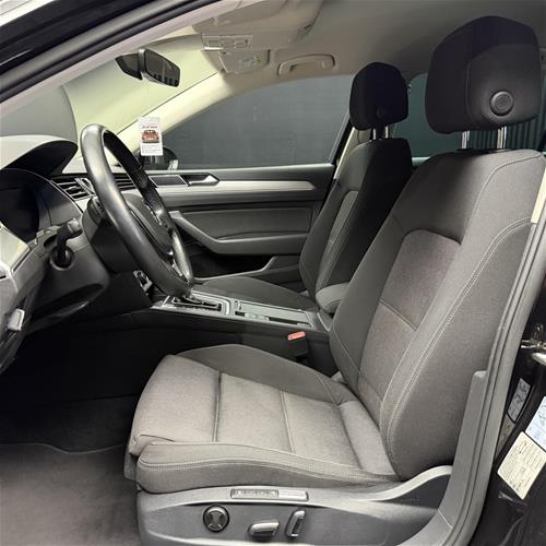 VW PASSAT B8 2.0TDI DSG - DIGITAL COCKPIT