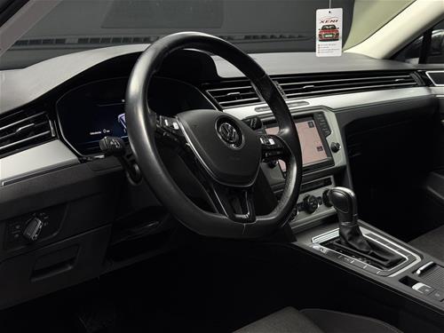 VW PASSAT B8 2.0TDI DSG - DIGITAL COCKPIT