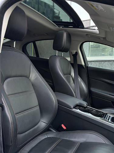 Shes Jaguar XE 20d automatik 2016