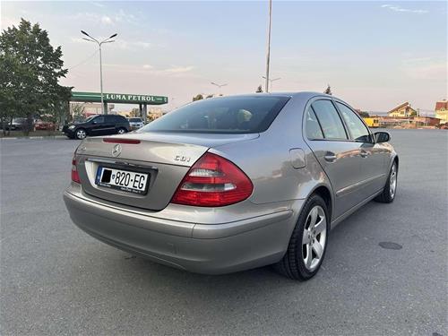 Mercedes E270 - Dizel - Manual - Viri prodhimit :2002