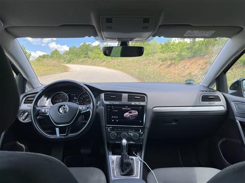 VW Golf 7.5