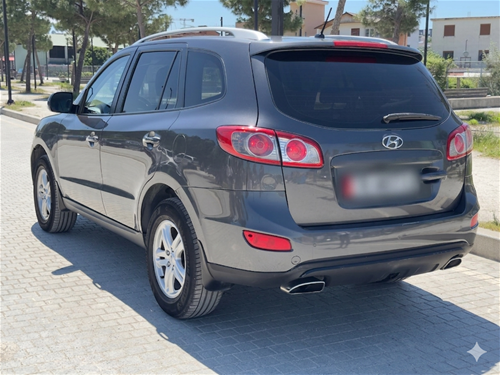 Hyundai Santa Fe 2.2 CRDi 4WD (2010) – Full Opsion & Histori e Plotë Shërbimesh