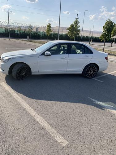 vetura mercedes ne shitje