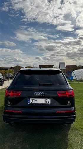 Audi Q7 S-Line 3.0 TDI – 2017 🖤