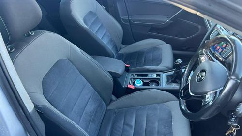 Shes Golf 7 2.0TDI Anglez