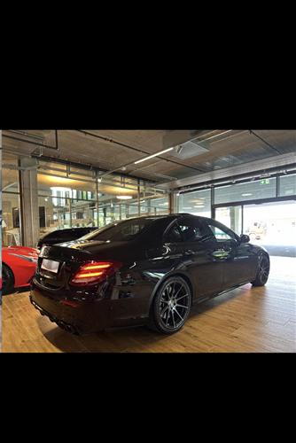 Mercedes Benz E 53 AMG