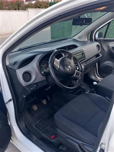 Shitet Toyota Yaris 1.0 Benzinë, viti 2016