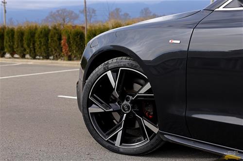 Audi A5 2.0TDI S-line