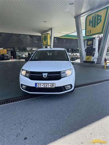 Shes veturen Dacia Sandero 2017