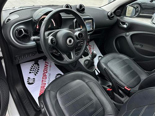 SMART FORFOUR PRIME 900 CCM BENZIN