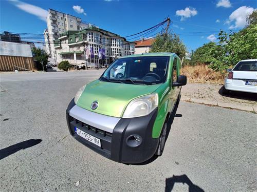 Shes veturen fiat fiorino 1.4 benzine.