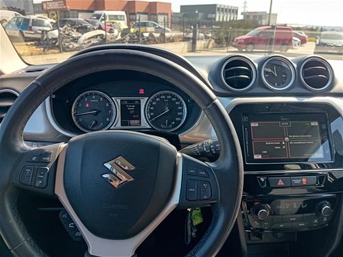 Shitet SUZUKI VITARA 1.6 - Viti 2018 KM vetem 64000
