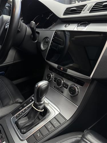 VW Passat CC 2.0 TDI DSG (2015)