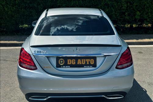 Mercedes Benz C220 Avantgarde BlueTec