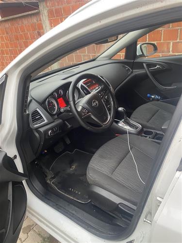 Opel Astra J 2.0 CDTI Automatik 2015