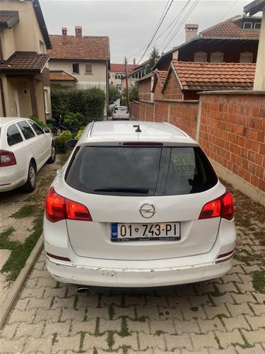 Opel Astra J 2.0 CDTI Automatik 2015