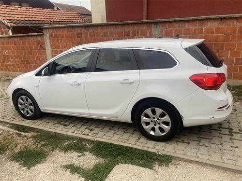 Opel Astra J 2.0 CDTI Automatik 2015