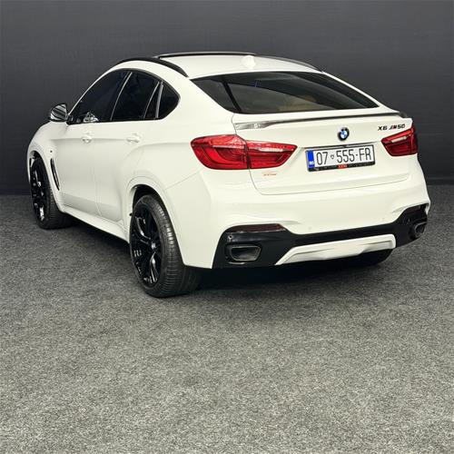 BMW X6 /// M50d SPORT X-DRIVE - DOUBLE PANORAM CARBON EDITION - DIGITAL COCKPIT - 360* CAMERA