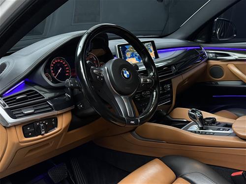 BMW X6 /// M50d SPORT X-DRIVE - DOUBLE PANORAM CARBON EDITION - DIGITAL COCKPIT - 360* CAMERA
