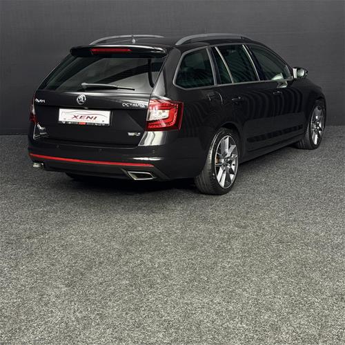 SKODA OCTAVIA VRS 2.0TDI 4x4 - DIGITAL COCKPIT LIGHT AMBIENT - INTELIGENT LIGHT’S SYSTEM