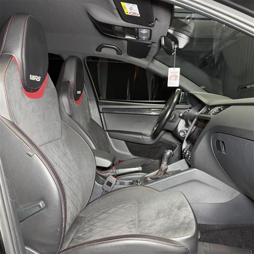 SKODA OCTAVIA VRS 2.0TDI 4x4 - DIGITAL COCKPIT LIGHT AMBIENT - INTELIGENT LIGHT’S SYSTEM