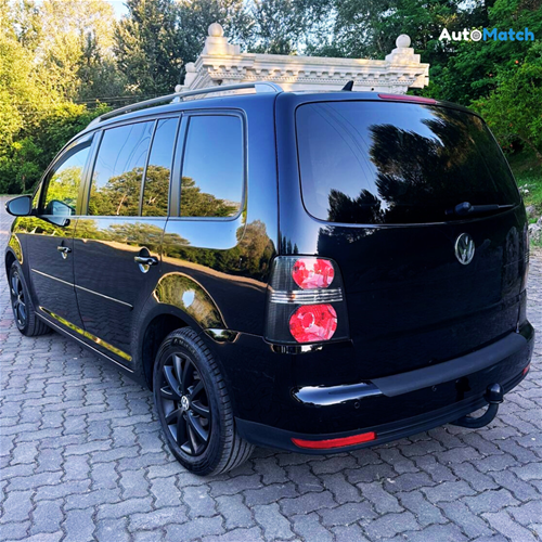 🚗 Shitet Volkswagen Touran