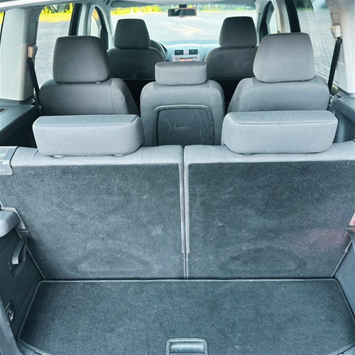 🚗 Shitet Volkswagen Touran