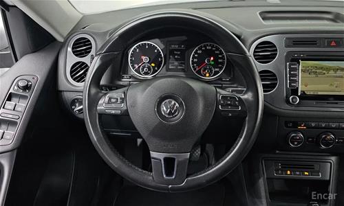 Shes Volkswagen New Tiguan 2.0 TDI Premium – Viti 2016