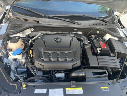 Passat SE 2.0T 2021 Benzine