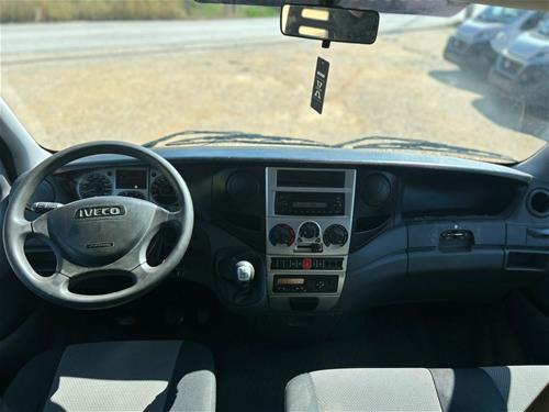 IVEVCO 35S13 DAILY 2.2 DIZELL E VITIT 2009 MANUAL 5 SHPEJTESI  ,227.000 KM PESH MBARTES DERI NE 5TON