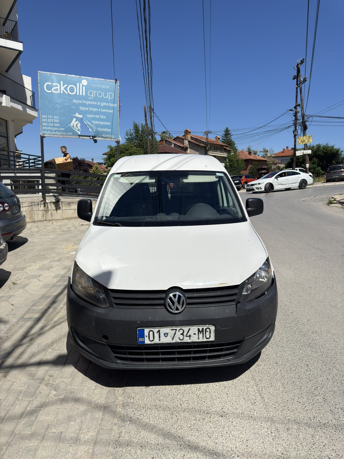 Shitet Volkswagen Caddy 1.6 Dizel, viti 2012