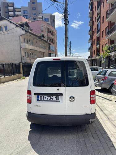 Shitet Volkswagen Caddy 1.6 Dizel, viti 2012