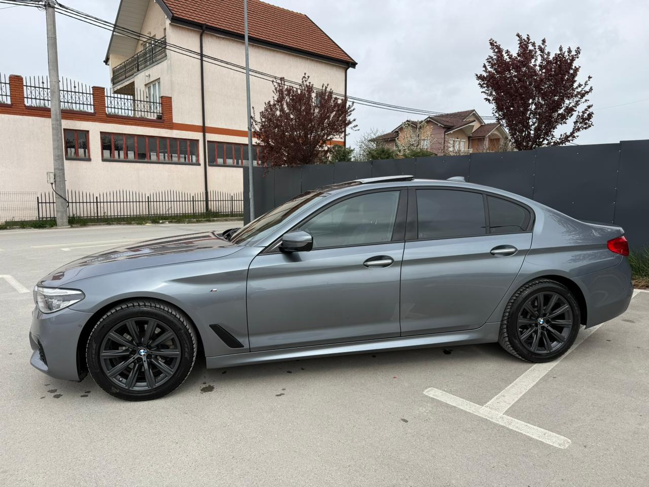 BMW G30 520d M Sport Plus 2017