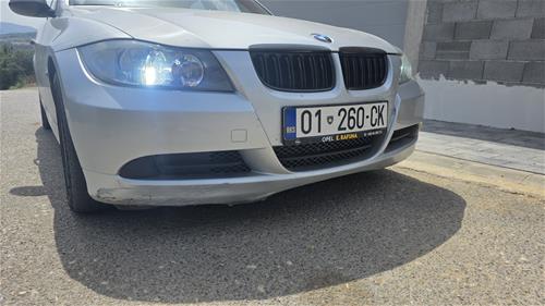 Shitet: BMW E90 318d (Viti 2006)