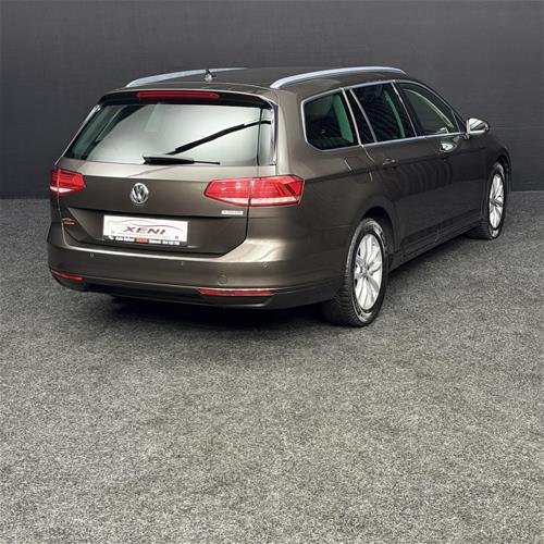 VW PASSAT B8 2.0TDI DSG - HIGHLINE BLUEMOTION