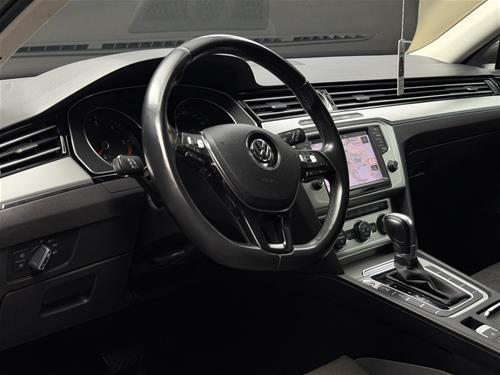 VW PASSAT B8 2.0TDI DSG - HIGHLINE BLUEMOTION